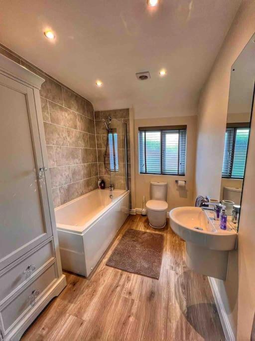 Snowdonia Retreat Villa Bangor  Exterior photo